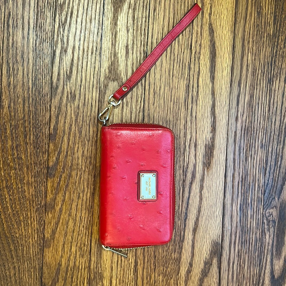 Michael kors wrist wallet